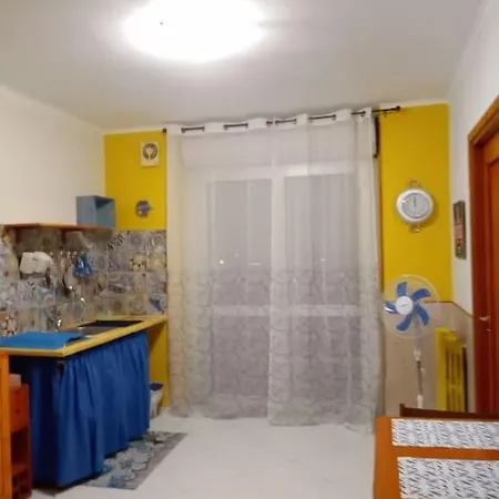 Apartment Dreaming Vesuvio
